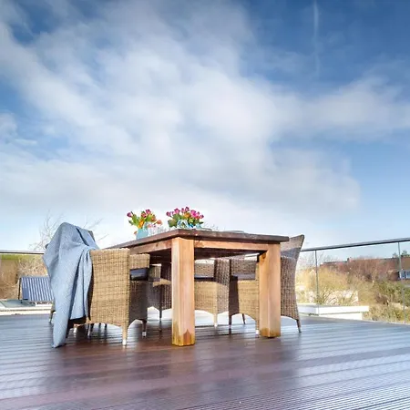 Sterntaucher * Vesterland