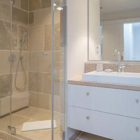 Sterntaucher * Vesterland